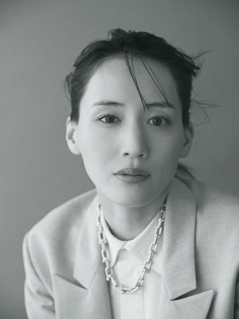 GINZA_magazine's tweet photo. 〈ティファニー〉綾瀬はるか、凛として、まばゆく｜ティファニー 銀座オープン1周年を、 珠玉のピースと共にセレブレーション。 
https://t.co/f7ij6JJ5yd #pr https://t.co/tIKoYtqvl2