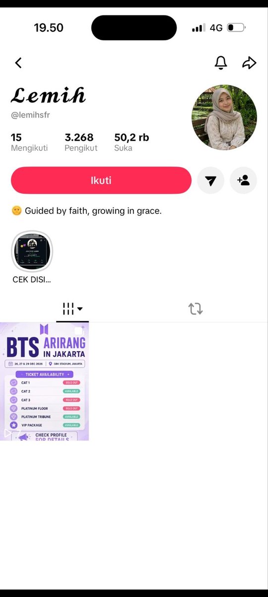 findijjkiest's tweet photo. HELP RETWEET GUYS

SCAMMER TIKET KONSER BTS ARIRANG JKT DI TIKTOK

Note: Akun yang kena scam @matchachiee__ 
Dia kena scam 4.7jt untuk tix Platinum Floor 
Dia minta tolong ke aku untuk up ini
Supaya kedepannya ga ada lagi yang kena scam dari akun tiktok  @lemihsfr https://t.co/WUMlbYoRWN