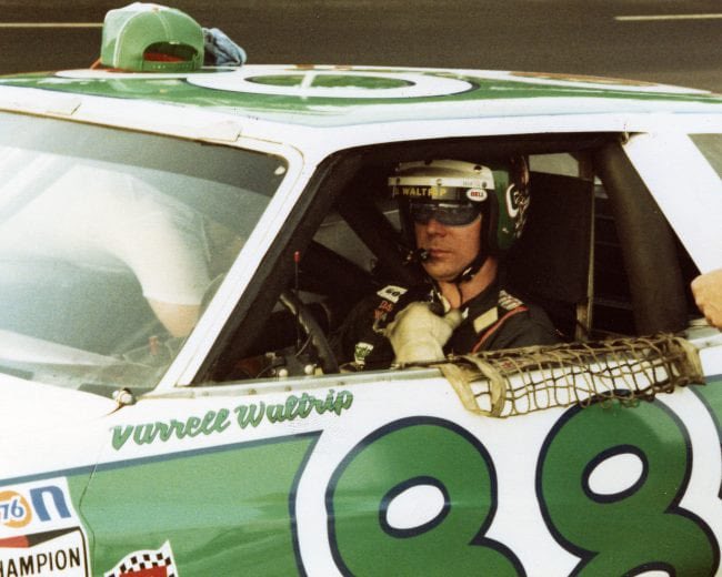 row_racing's tweet photo. #AtlantaWinners 🏁
Darrell Waltrip (11/1977) https://t.co/L7LCiCDWq1