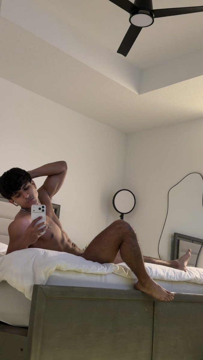 NoahFoxxp's tweet photo. Für meine Telegramm-Nutzer!! Sie können jetzt einen Zeitplan über Telegramm buchen. Wir sind nur eine DM entfernt, wenn Sie an einem Treffen interessiert sind. Kein Platz für Zeitwender ❌ https://t.co/z9hhnMZIBm