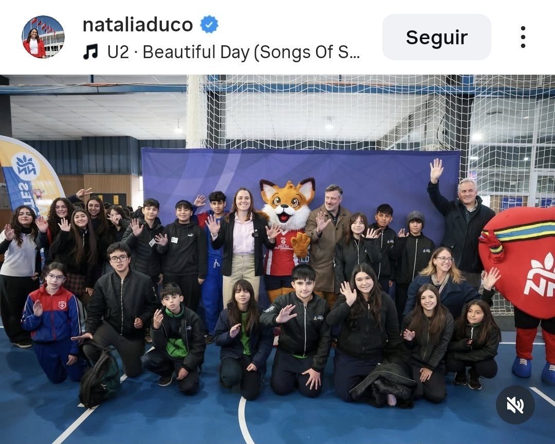 annn1sss's tweet photo. Ocupando una canción de U2 la misma banda que trajo el escenario 360° en 2011? esta weona ya nos esta agarrando pal webeo esto no puede ser
#BTSALNACIONAL #BTS #RENUNCIADUCO https://t.co/Ojw91aJEIX
