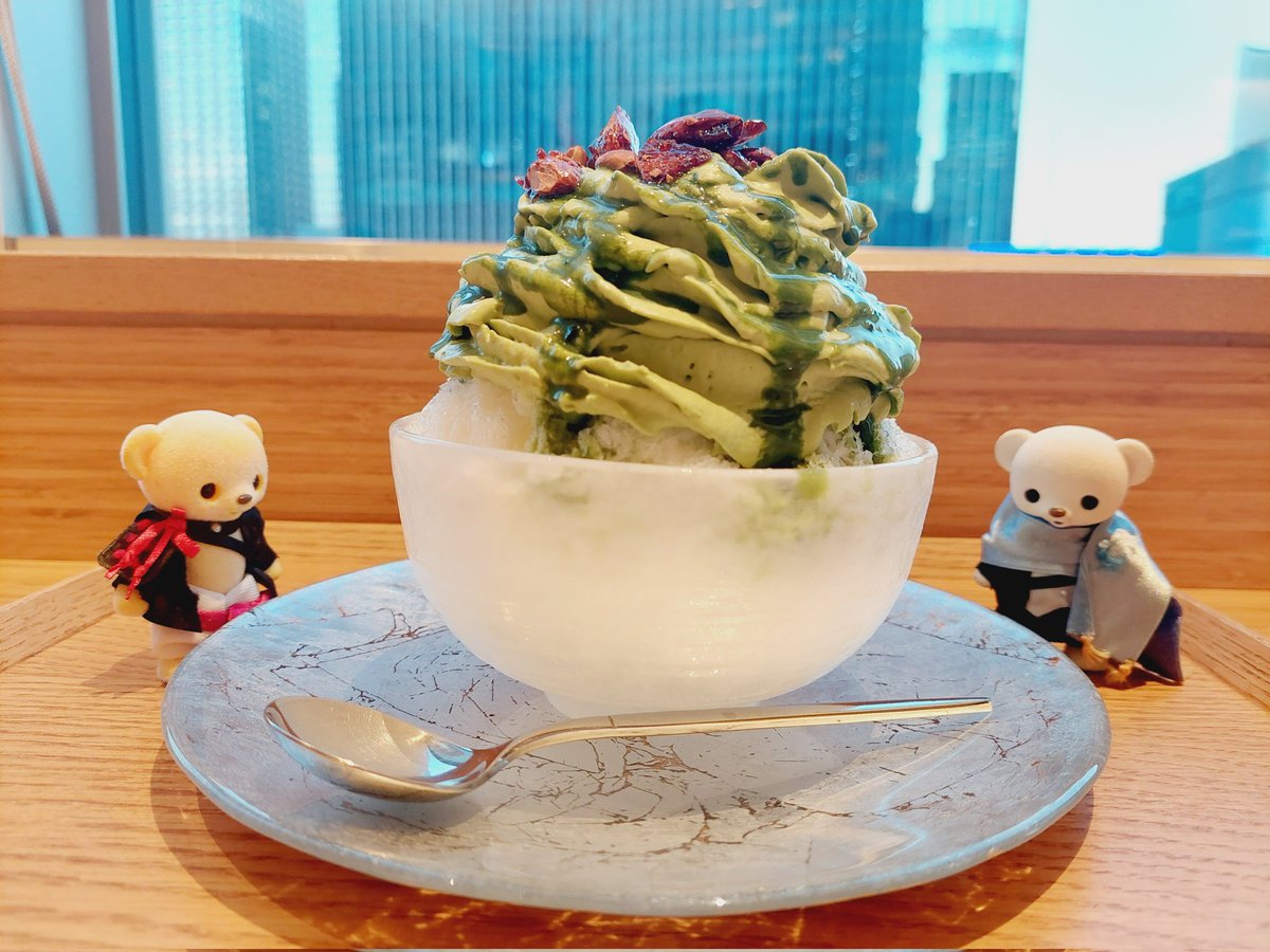 mashiro_rb's tweet photo. 観劇旅行してきた✨
今回は3公演。モリミュ素敵過ぎた🥹✨シリーズで推してるので毎回入ってるけど今回も良き👍2公演入ったけどもっとチケ増やせば良かった…。
そして、かき氷活！🍧
分かりにくいけど桃と抹茶のかき氷を食してきた。どっちも美味しかったー！今のところ当たりばっかりで嬉しい。 https://t.co/ivCs7FDC0c