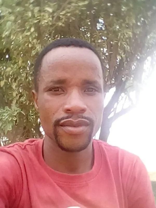 cozwva's tweet photo. CID detectives are looking for this man Tinashe Tumbudzike who brutally murdered &amp;robbed a tax driver Brian Tapiwa Matakanurev on 07/7/26 between Blinkwater &amp;Mapondera area. He later dumped the vehicle in Chivhu, if seen arrest/advise the nearest police station Mvuma CR 21/07/26 https://t.co/B6HgS6IHJ1