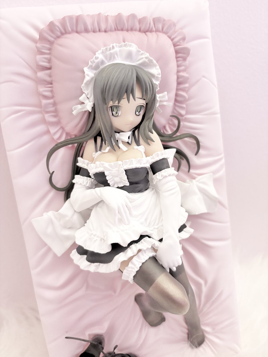 ch3rrycollector's tweet photo. anna in the meantime (*˘︶˘*).｡.:*♡ https://t.co/CHaj7y7SzH