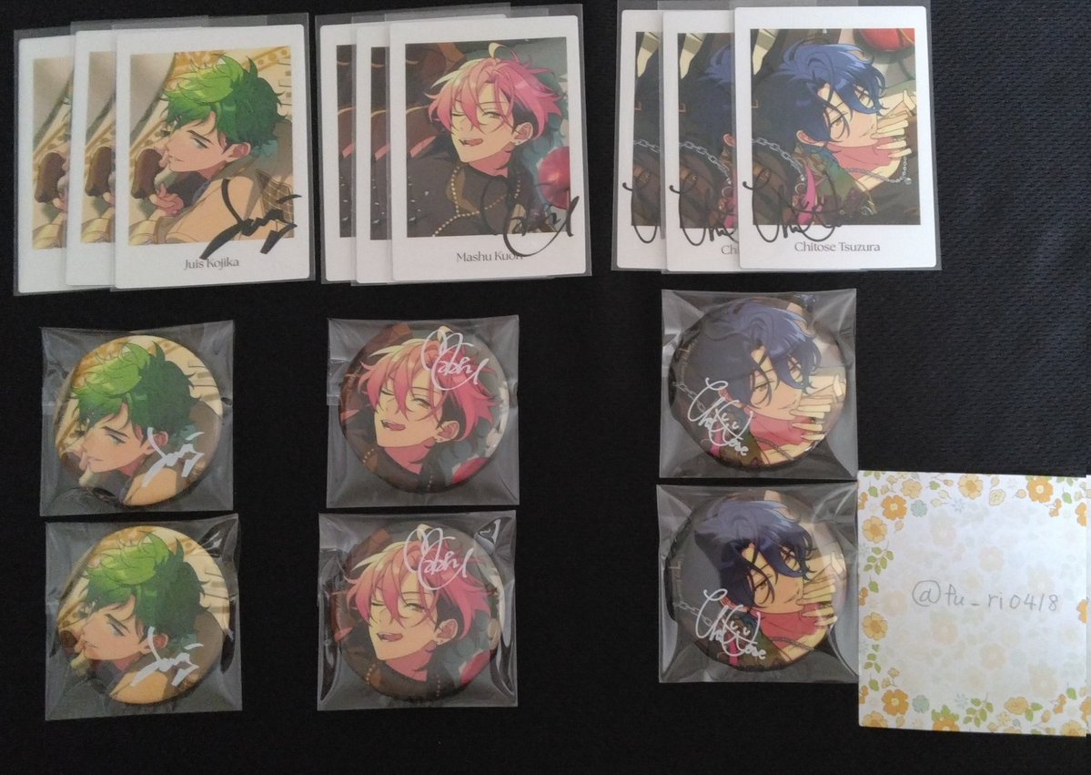 fu_ri0418's tweet photo. [交換]あんスタ メロアス ぱしゃっつ
NICE to meet YOU !!  缶バ

譲:ジュイス 舞珠 チトセ
求:同種望見

1点〜️⭕️
郵送交換>浜松TOHOシネマライビュ手渡し(本日、明日)
明日劇場物販にてぱしゃっつ3個追加購入予定です。
検索からでもお気軽にお声掛けください🙇‍♀️ https://t.co/Hy8yBBYJCe
