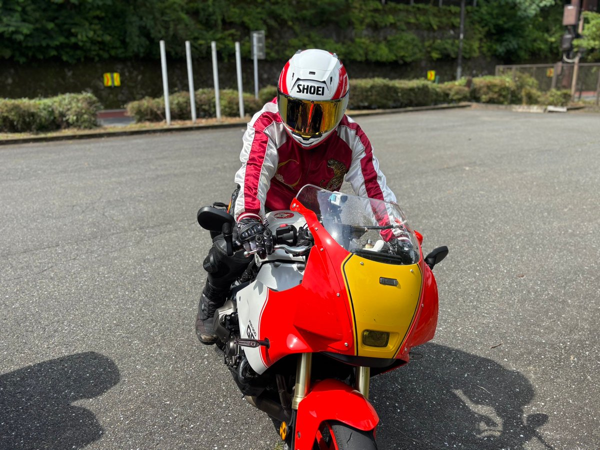 “本当の自分” 悩んだ挙句、せっかくなら自分が良いと思えるヘルメットにしました