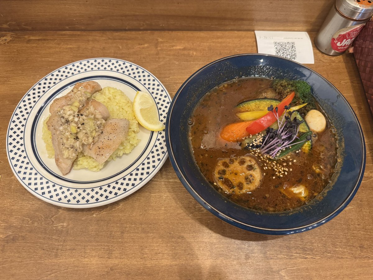richmiler55's tweet photo. 【札幌スープカレーJACK編】
　
ポイ活 →  PayPayに交換 → タダ飯

7月限定メニューのネギ塩豚トロベジカレー

豚トロが噛み切れないやつがあったけど他は相変わらず🙆‍♂️

11日でスタンプ2倍の日だった https://t.co/mOShJebf0b