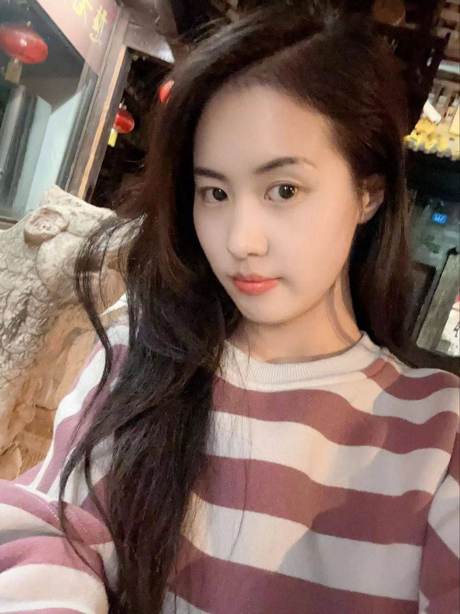 didoliii_'s tweet photo. 访问太快啦，请稍后再试吧1783738124705
老师041
截图联系客服：@MovieBudda

（订100抵课费，白嫖勿扰）
上海市徐汇区上海数字文旅中心北广场
#徐汇区
#上海 https://t.co/7f2kopEbIU