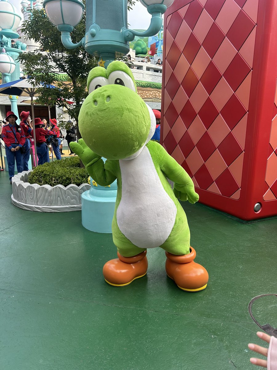 ritosa2418's tweet photo. 昨日のUSJ2日目もアトラクにショーパレにフードに大満喫✨
そして､エルモもお迎えした!!(彼が) https://t.co/ziFi9j5ofI