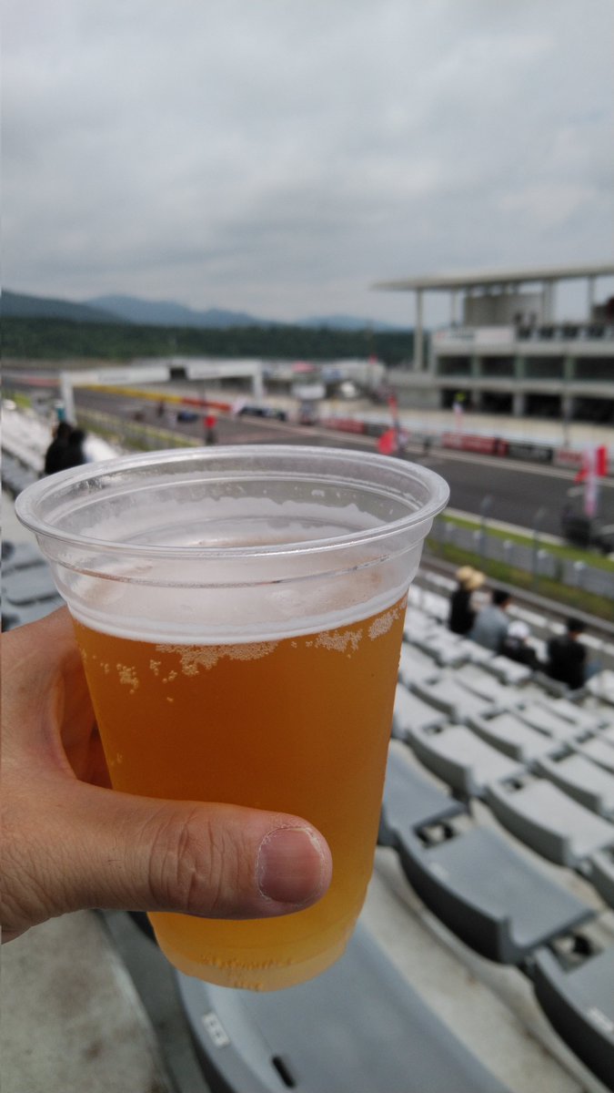 yrdrepusllubder's tweet photo. 食後の飲水タイム🍺

静岡麦酒～⤴️ https://t.co/qA4vWyNdg1