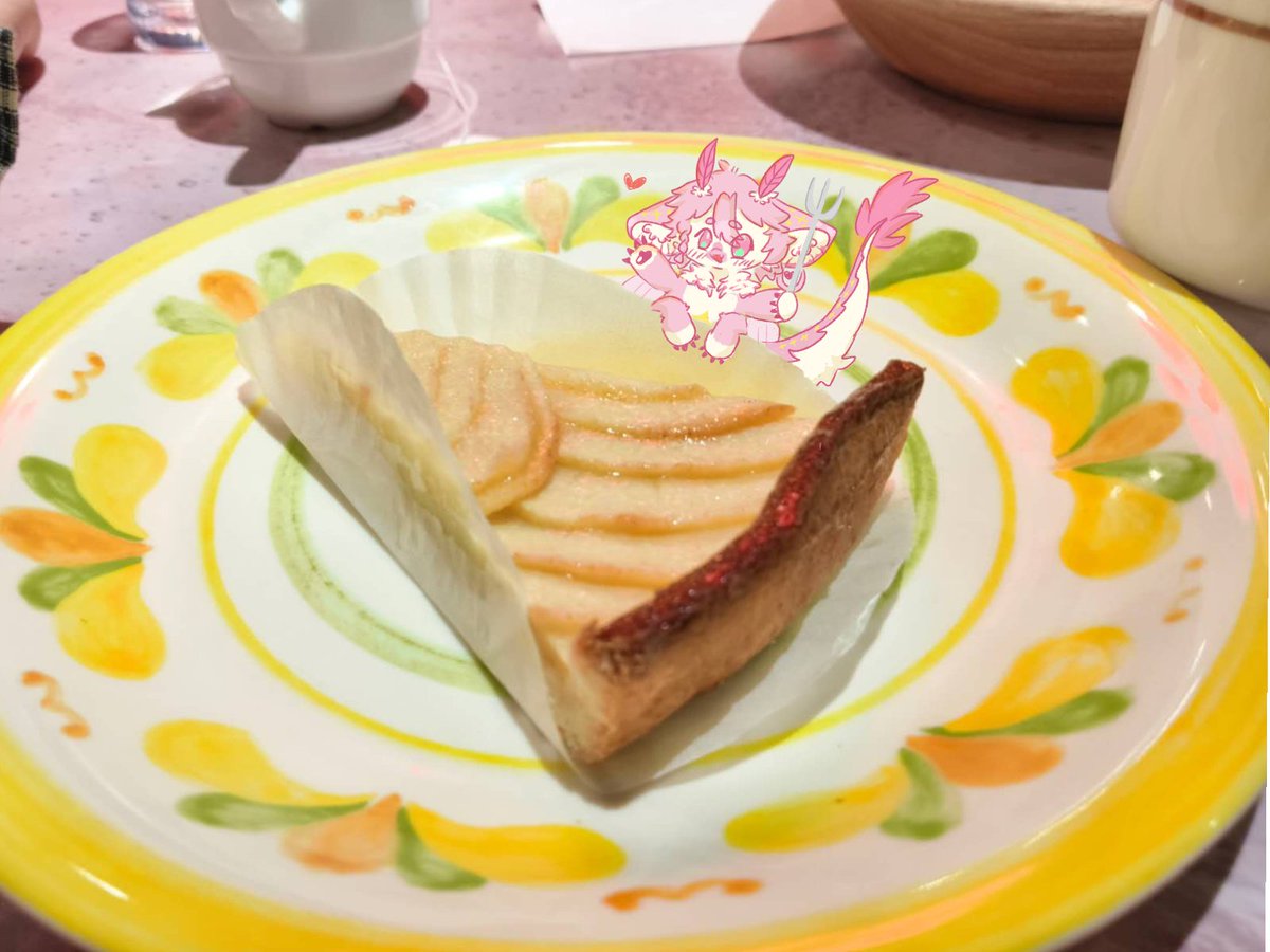 fuwafuwa1492961's tweet photo. 一块可爱的苹果派
#毛茸茸 https://t.co/ehLgIYGanJ
