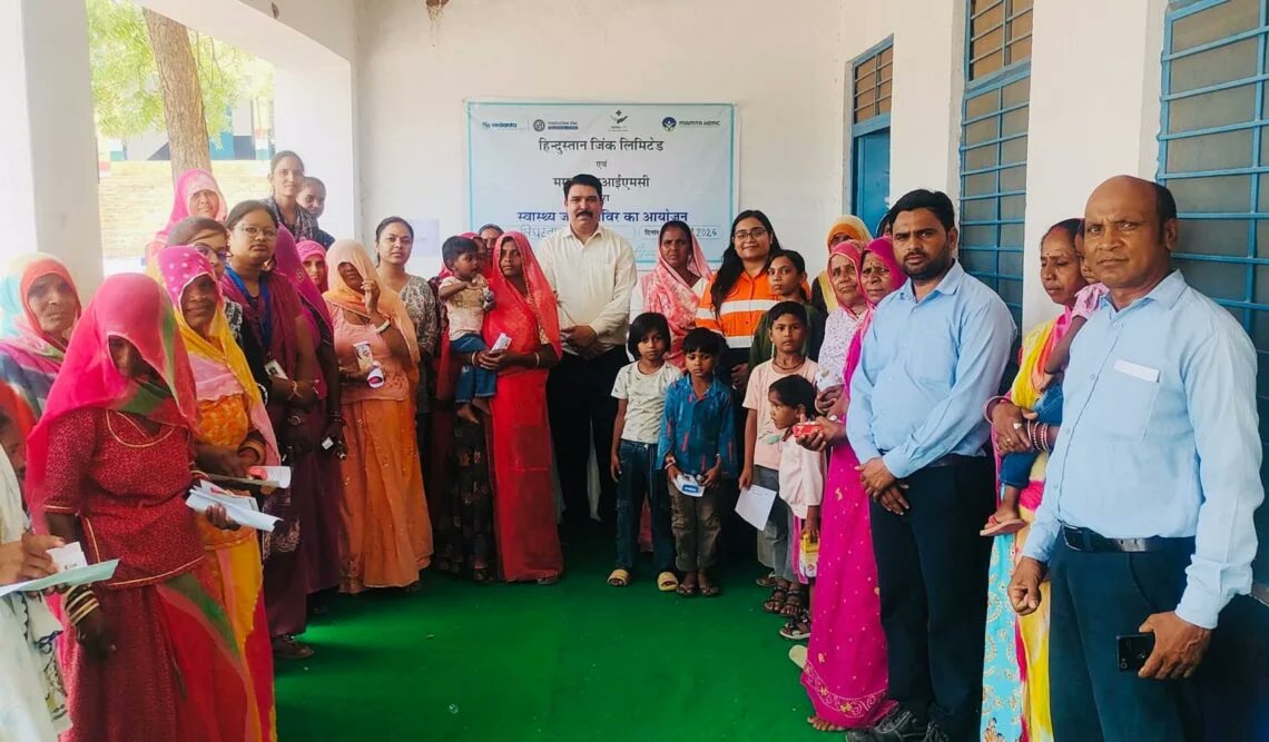 INDIACSR's tweet photo. 🏥 स्वास्थ्य सेवाएं गांवों तक!

हिन्दुस्तान जिंक के CSR स्वास्थ्य शिविरों से 1,100+ ग्रामीणों को विशेषज्ञ चिकित्सा, जांच और निःशुल्क दवाओं का लाभ मिला।

🔗 https://t.co/tlgL2OGNRA
@Hindustan_Zinc_  @PriyaAH_Vedanta @AnilAgarwalFndn 
#HindustanZinc #CSR #Healthcare #IndiaCSR https://t.co/8IBahhnjwA