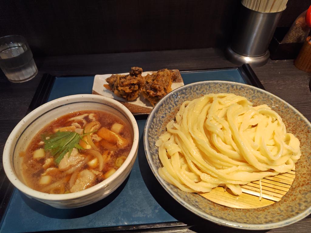 nofrontanolife's tweet photo. 胃を埼玉の形にする。

#蓮ノ空6th埼玉Day1 https://t.co/YAsRsMcAUV