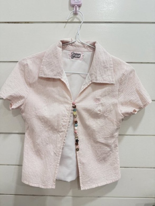 Freya1401's tweet photo. ส่งต่อเสื้อผ้า
- cintage mitten 01 size M ใส่ครั้งเดียว 380 ราคาเต็ม 490
✨dm ได้เลยค่า
#ส่งต่อเสื้อผ้า #เสื้อผ้าcintage #pomelo #เสื้อผ้าสไตล์เกาหลี #เสื้อผ้ามือสอง #cintage https://t.co/2mbaDP9lab