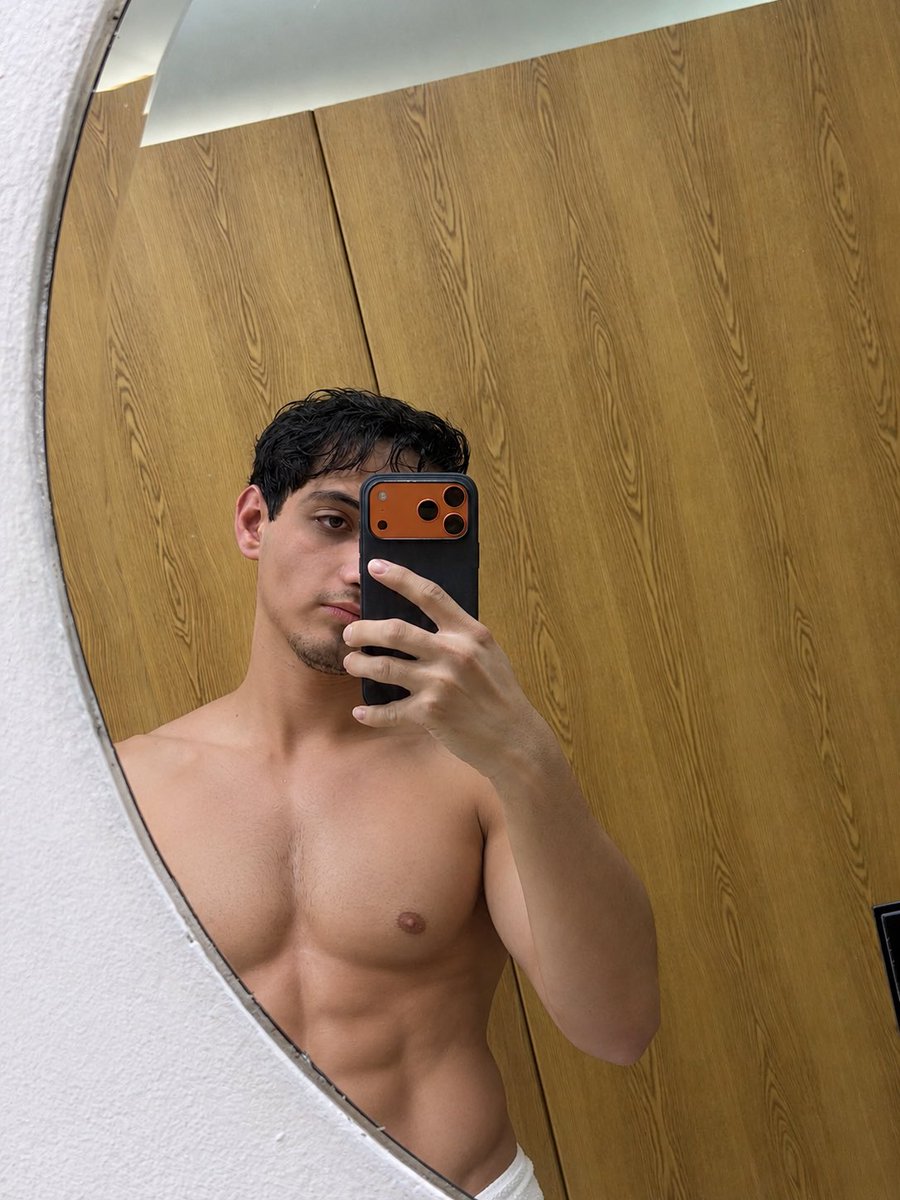 jorgearmandomg's tweet photo. Terminando de entrenar así queda mejor https://t.co/9137remCxY