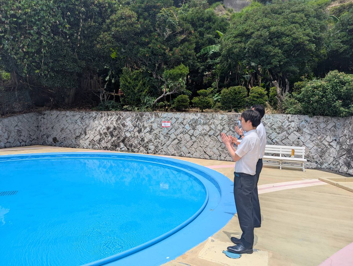 newginsui's tweet photo. 🌊本日、堂ヶ島ニュー銀水はプール開き✨

スタッフみんなで安全祈願を行い、今年の夏も皆さまをお迎えする準備が整いました😊

🏖️屋内・屋外プール営業中！
📢3連休もまだ空室がございます！
この夏は、西伊豆・堂ヶ島で素敵な思い出を🌅

ご予約はこちら↓
https://t.co/neCuC7UpbN https://t.co/IDLPZuS5ew