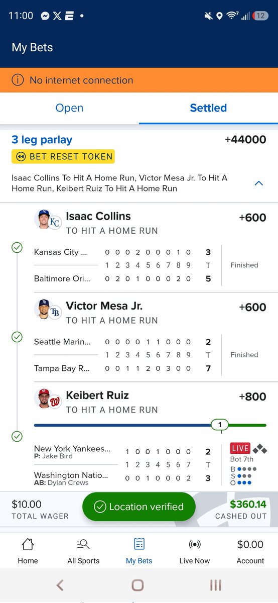 bombsgalore's tweet photo. @MLBHR The one time I cash out on a bet reset this shit happens😂😂 yup fuck you I got nervous. It's all good tho grateful for whatever 🤜🏾🤛🏾 https://t.co/hA6kekY7xI