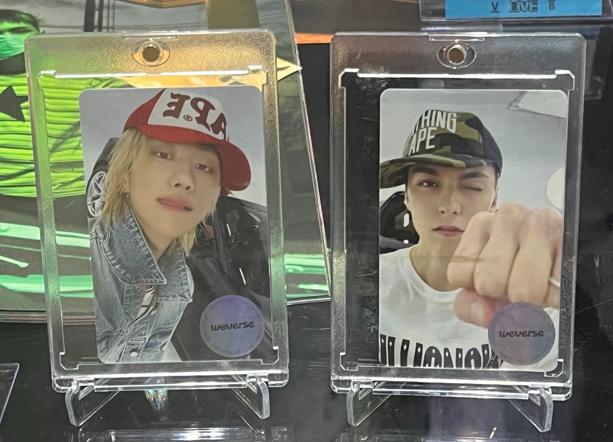 baohao_88's tweet photo. V8 콘서트 현장 수령 포카 실물!
너무귀여움… https://t.co/uPqlHcfUi0