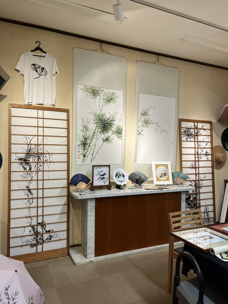 TaMa1991's tweet photo. ギャラリー内は望月さんの描く『生活の中のアート展』開催中欲しい
#ギャラリームース🫎 #関市 https://t.co/fUpdcfqmFD