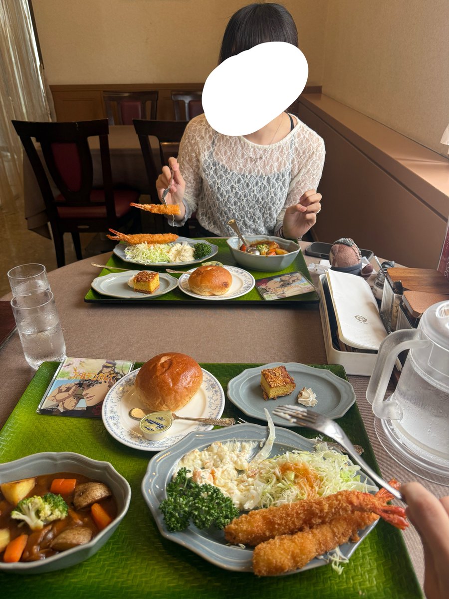 scary__v3's tweet photo. 奥さんと杉元佐一お見合いセット https://t.co/7HaYDGKT3k