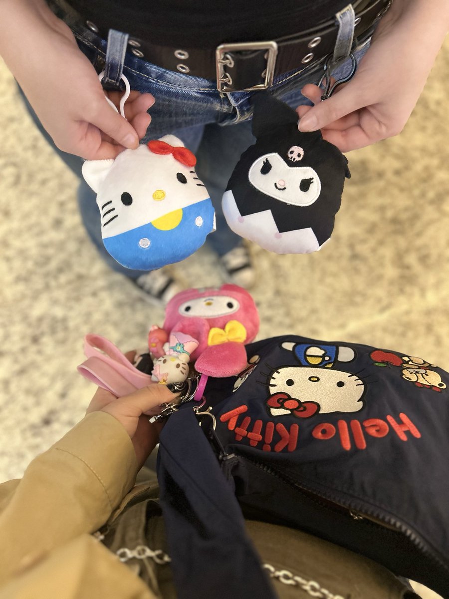stpxy_'s tweet photo. EU AMOO https://t.co/nlREAJZuKZ