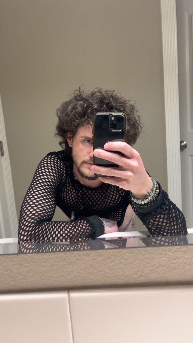 princeb3ll's tweet photo. Little photo shoot in the fishnet 🤭 What outfit should I wear next? 
Check out my OF for the rest😉 https://t.co/cYp29cHUjg