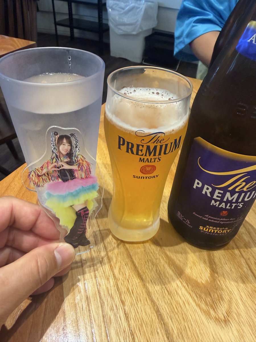 masano_968's tweet photo. アニサマ二日目参戦！
奈々ちゃんはいないけど、奈々ちゃんと！！ https://t.co/QGzJk65Uz6