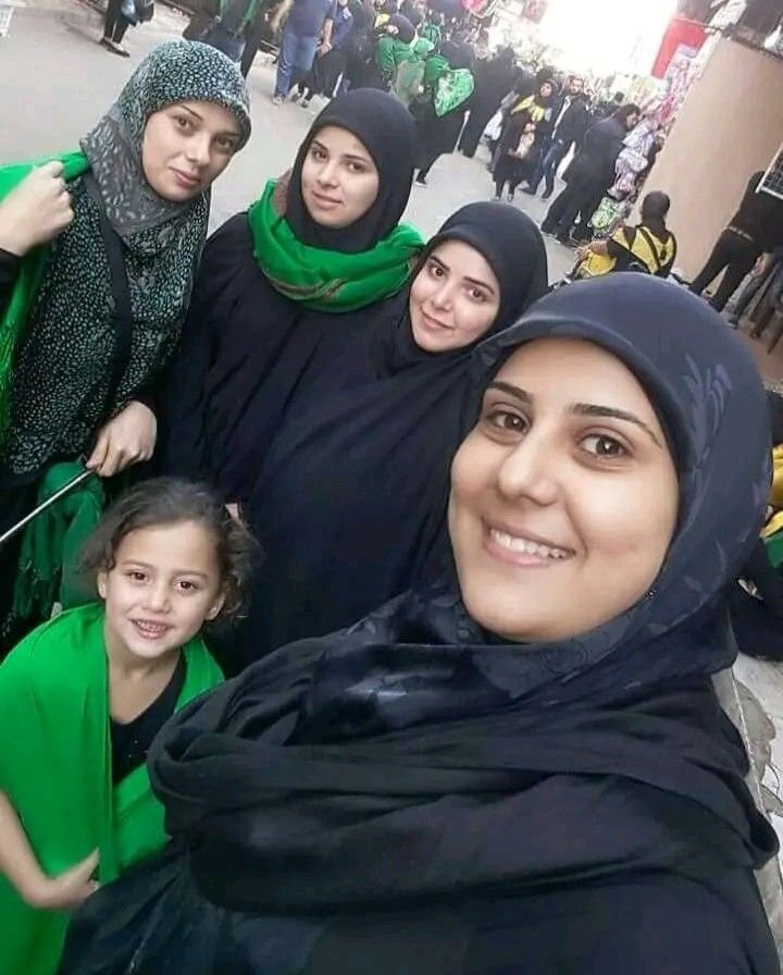 IDFMAGA's tweet photo. Picture 1 : Women's in Israel🇮🇱
Picture 2: Women's in Israel

Which side do you support? https://t.co/NvhF4Ikm7b