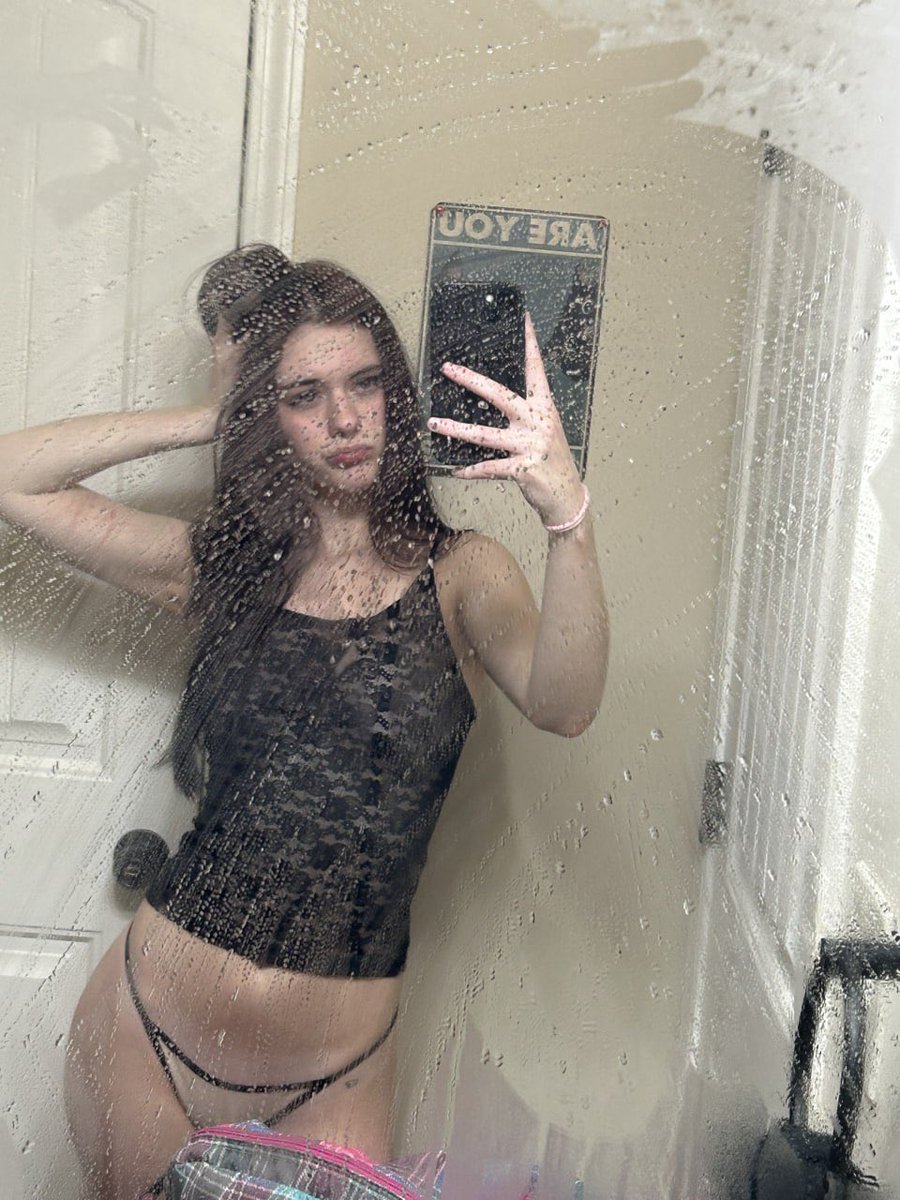 _TorriQuinn's tweet photo. when you are bored it is EXTREMELY important not to jerk off https://t.co/Ath8GlxNov