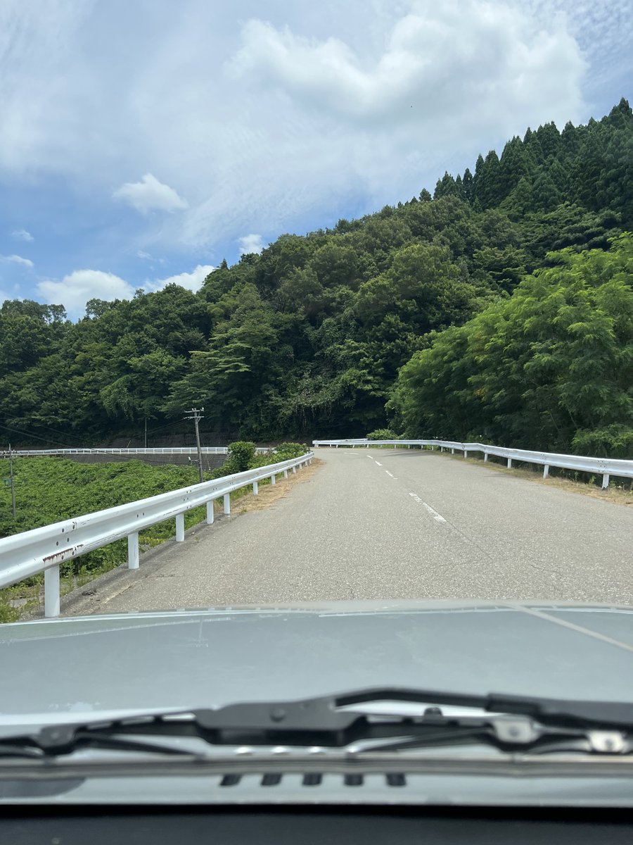 ngo8383's tweet photo. 今期初ぶどう🍇
ここまで来たら走っちゃうよね🏎️相変わらずブラックマークついてますねぇ https://t.co/x1UJFUMTFz