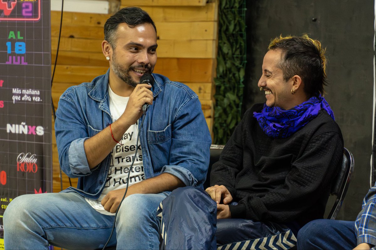 cinematepito's tweet photo. @Ulises_Perez_M @waldofacco @albertocerz @LeonardoAlonso_ Gracias a @misaelmunozc &amp; @YaajMexico por abrir el diálogo de la segunda función del 🏳️‍🌈 Vol. 2 del Ciclo de Cine LGBT+, compartiendo herramientas y reflexiones sobre representación trans, VIH, consumo de sustancias y reducción de riesgos.

#PelisPaLaBanda 🎞️ https://t.co/K76Pg121jo