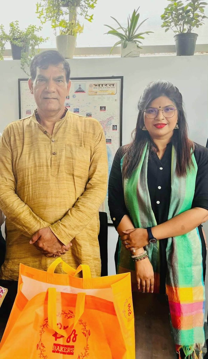 PSGangania's tweet photo. उत्तर प्रदेश सरकार में ऊर्जा और शहरी विकास, कैबिनेट मंत्री मा० श्री ए० के० शर्मा जी को आज उनके जन्मदिवस पर हार्दिक बधाई एवं अशेष शुभकामनाएं।

आपके अथक प्रयासों और दूरदर्शी नीतियों से प्रदेश में चहुंमुखी विकास हो रहा है। प्रभु श्री राम आपको उत्तम स्वास्थ्य एवं दीर्घायु प्रदान करें ।

स्वस्थ रहें, सानंद रहें प्रभु से यही कामना है! 🎂

A K Sharma @aksharmaBharat

#birthday #AKSharma #aksharmabharat  #psgangania #birthdaywishes
@BJP4UP @bjp4india @BJPSCMorcha @BJPMahilaMorcha @bjpalpsankhyak @mppchaudhary @idharampalsingh @LalSinghArya @AshokRawatMP @YUVAMORCHABJP