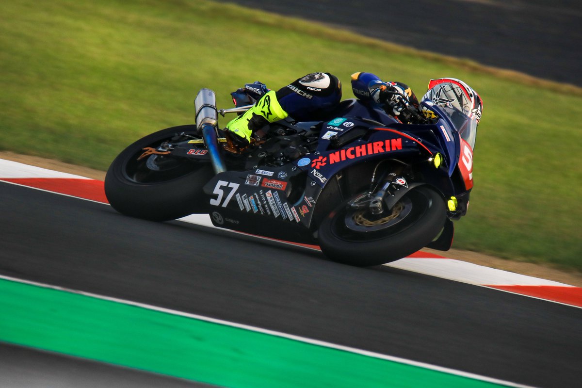 kapijiro_1910's tweet photo. 2026 FIM世界耐久選手権 "コカ·コーラ" 鈴鹿8時間耐久ロードレース 第47回大会
#57 HIMEJI NICHIRIN RACING
安達勝紀(@masaki44 )選手
堀井颯大(@6souta_h )選手
澤村元章(@sawamura62moto )選手
#鈴鹿8耐 #suzuka8hours #fimewc https://t.co/TRqLB9KBxP