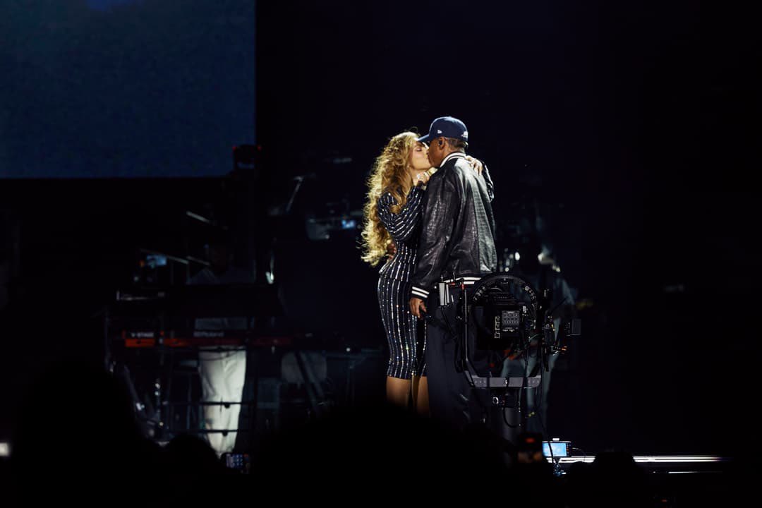 jayzbase's tweet photo. ‘26 Bonnie &amp; Clyde https://t.co/XzqoJmWNQO