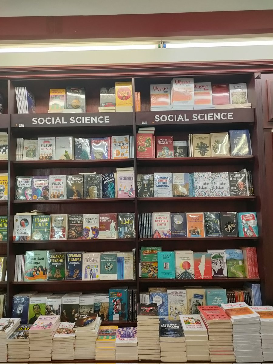 njun🍉📚 tweet media