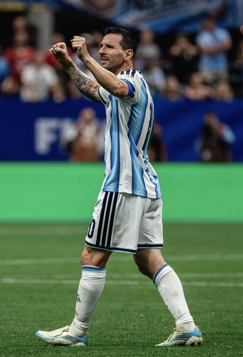 Messias30_'s tweet photo. ES HOY, LIONEL.

VAMOS MESSI. https://t.co/DExOw58oj5