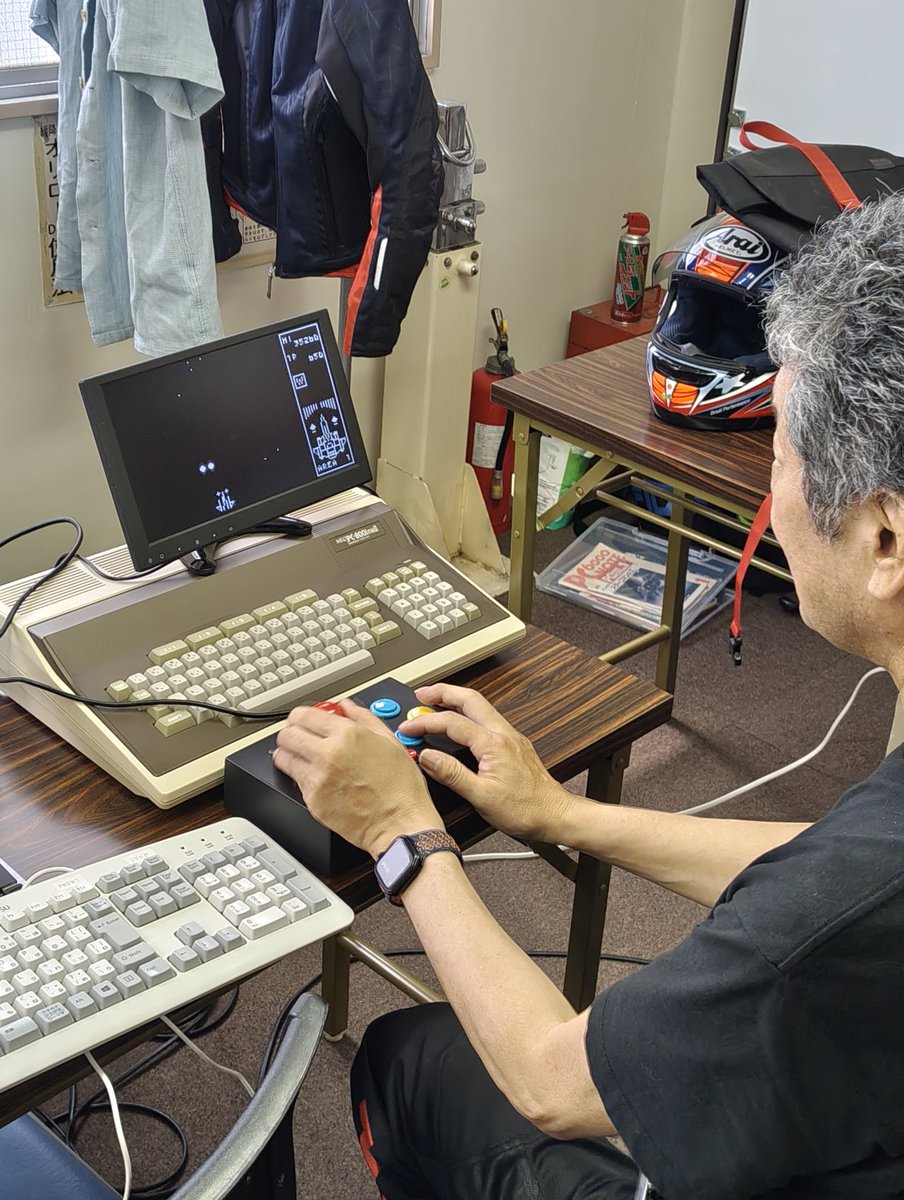 wrockn_'s tweet photo. 原作作った人が自ら8001移植版シルフィードをプレイするの図
#80mk2 https://t.co/QvsiBCpgZR