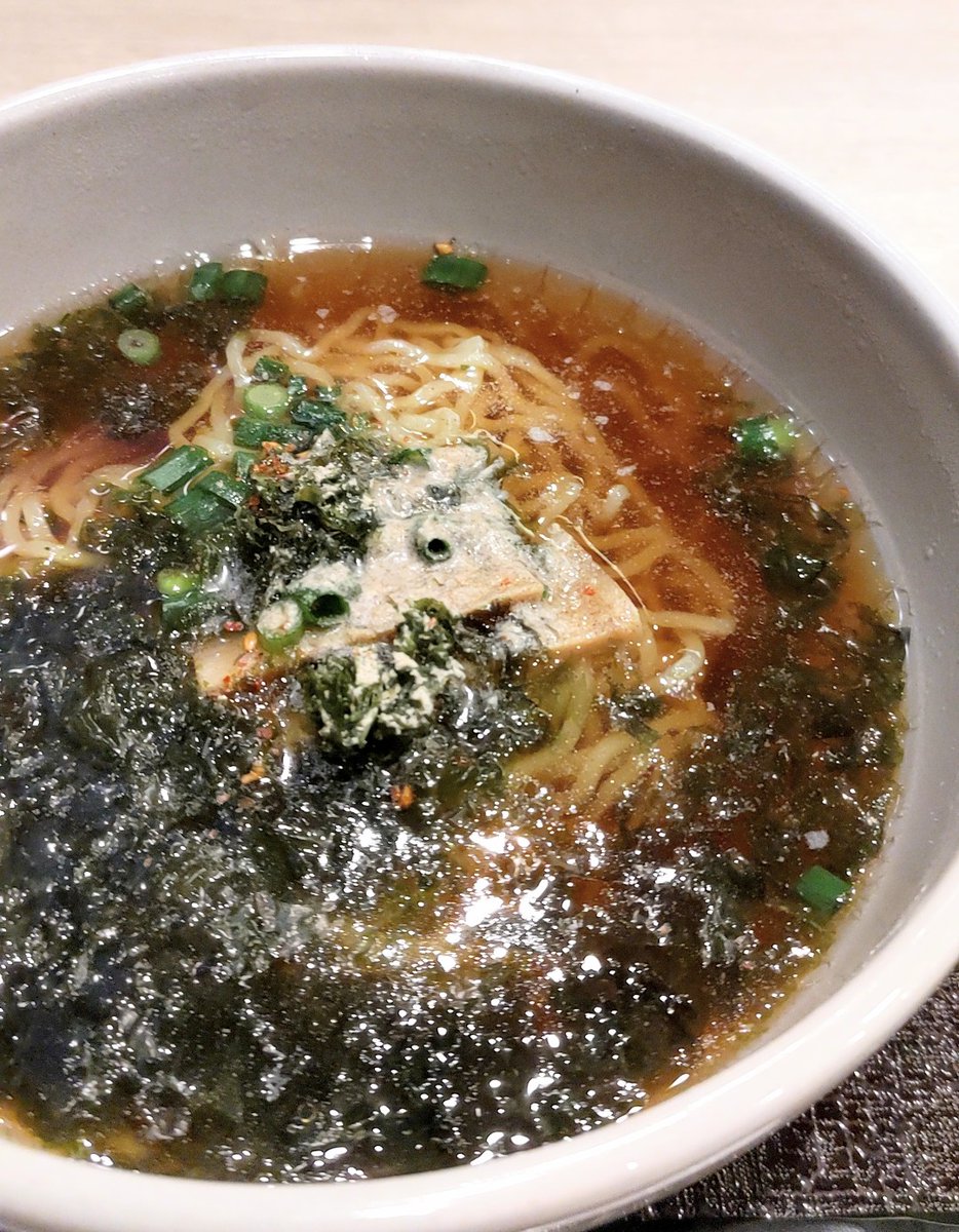omatsusan3's tweet photo. 出張で良きトコに泊まりました🥹
提供時間内に仕事終わって良かった🎵
#夜鳴きそば https://t.co/N15zYMDugw
