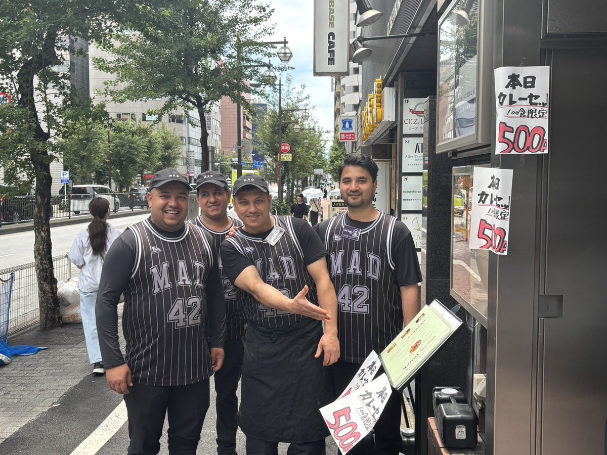madchefs07's tweet photo. お待ちしてまっす！
MAD CHEFs池袋西口店限定イベントでっす！

 #madchefs #エスニック料理 #池袋グルメ #池袋ランチ https://t.co/dVUMxu5PRB