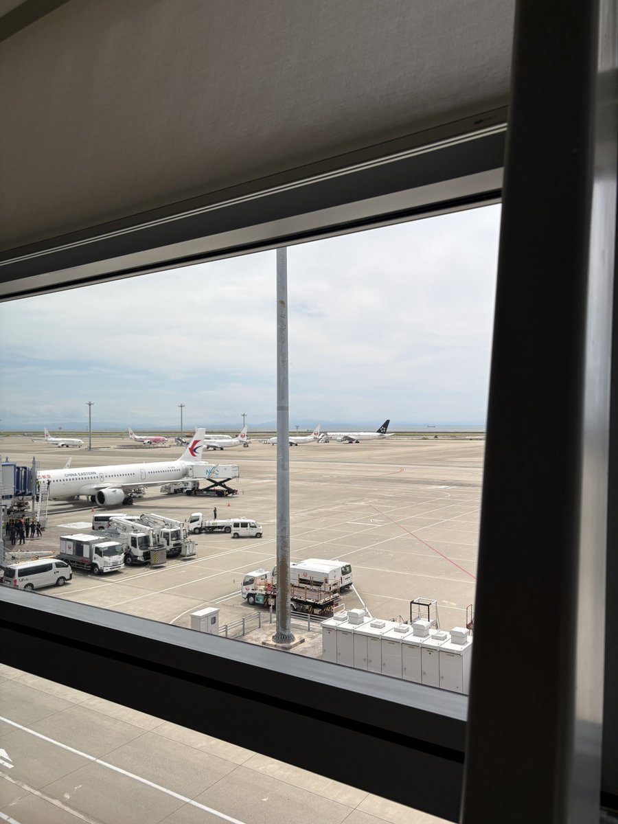 k_ya1997's tweet photo. お出かけしてくる✈️ https://t.co/kbuDtdbtmt