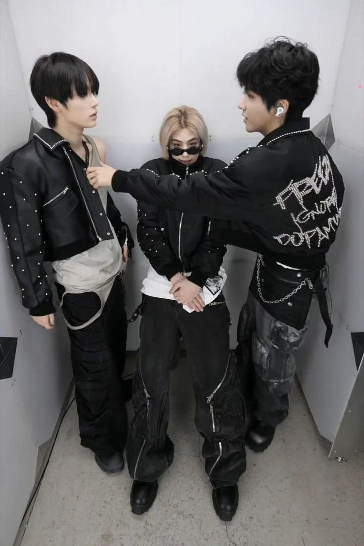 _mxir0's tweet photo. 야 너가 그러케 따움을 댤해? https://t.co/JPJCCZVua0