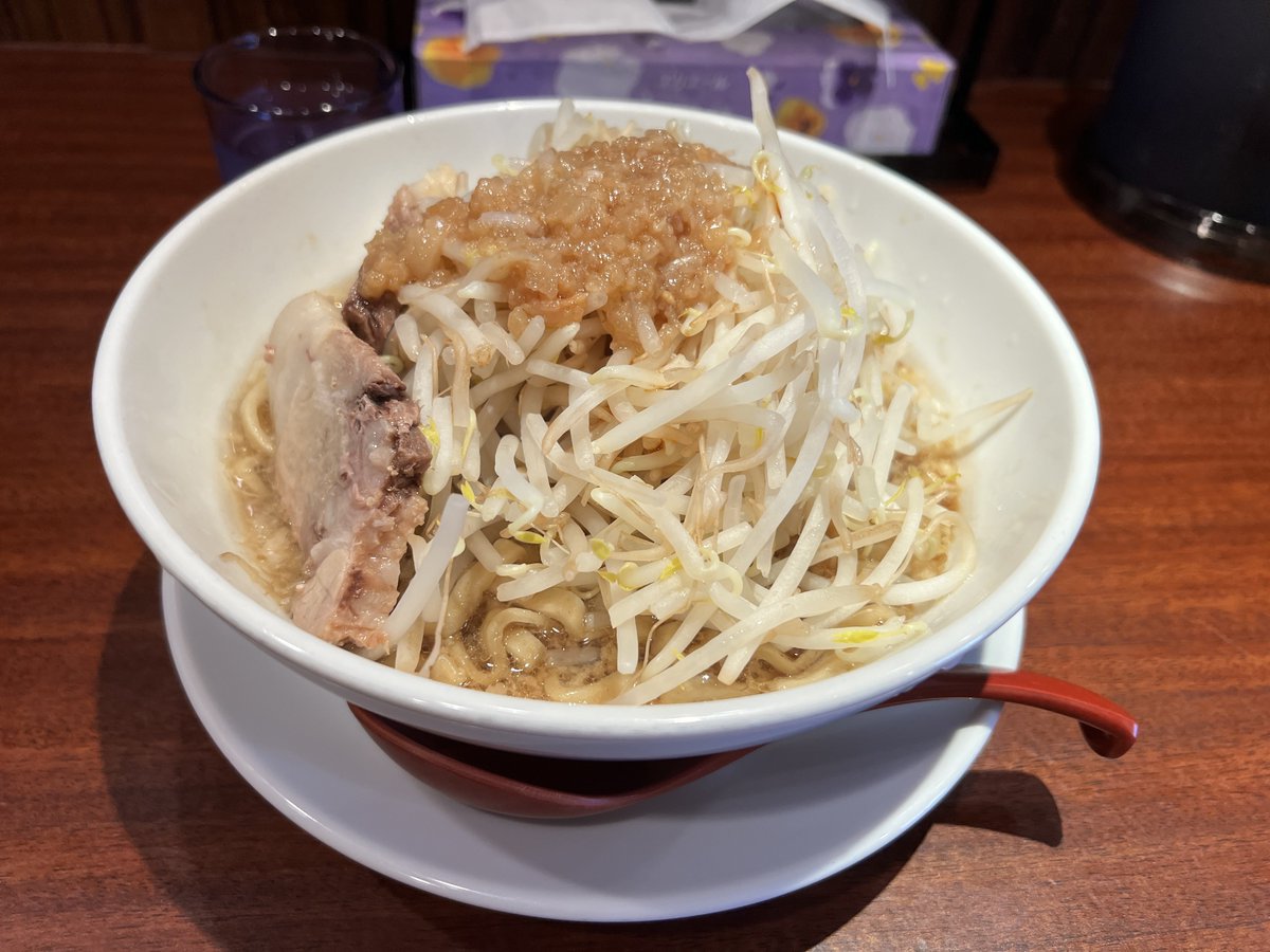 310_ma's tweet photo. 名古屋に来たのできしめんを食べました https://t.co/uxOLRMEM7o