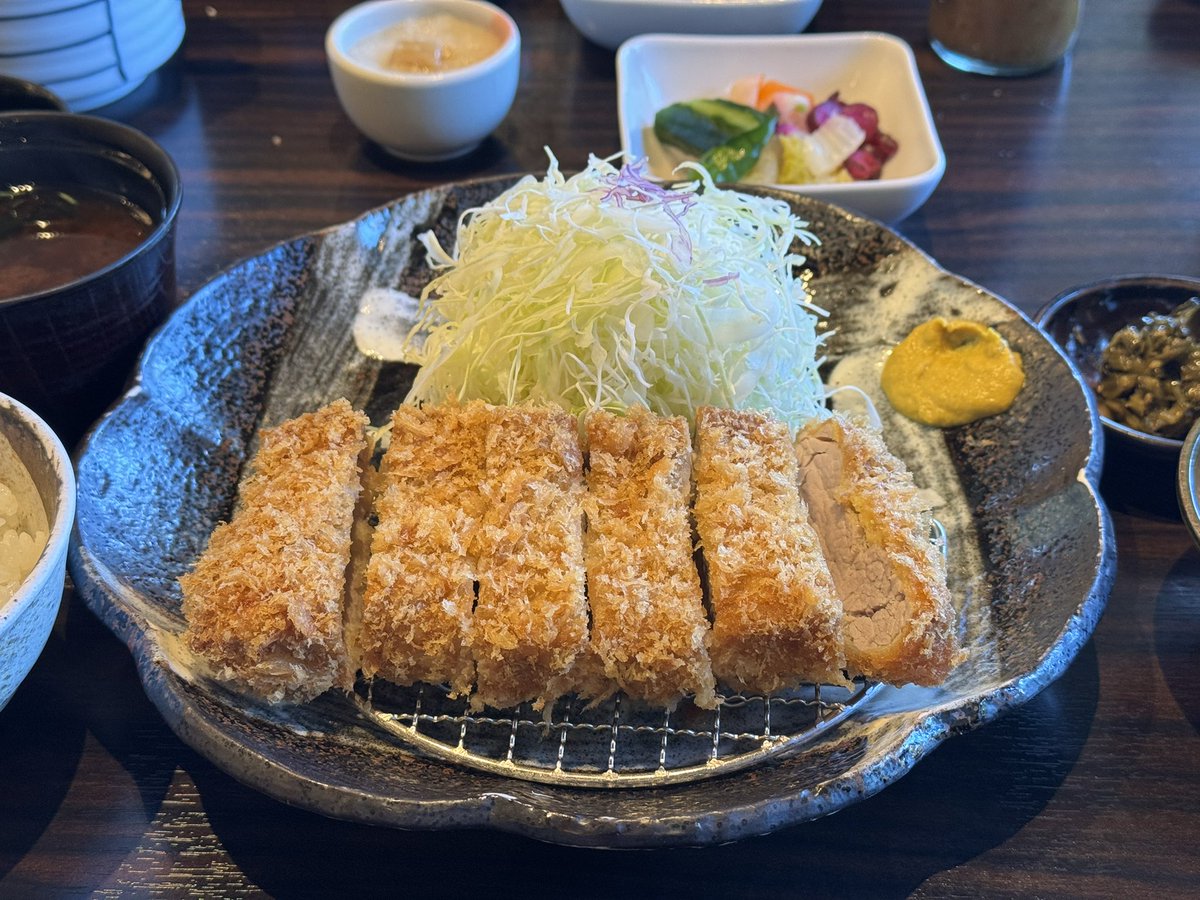 PlaySneaking's tweet photo. (๑´ㅂ`๑)ŧ‹”ŧ‹” https://t.co/sp1zVOUOFV