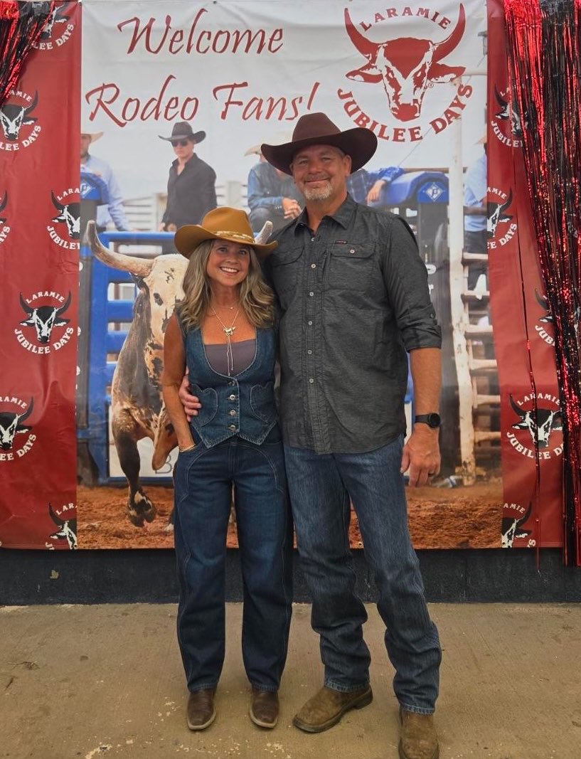 Alysiarain26's tweet photo. Jubilee days Rodeo!
#takemeaway #cowboyup https://t.co/c28EITZQzd