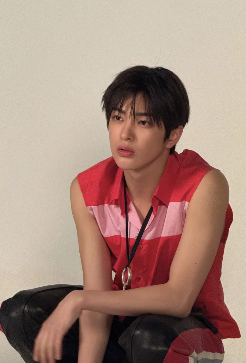 0lovesun's tweet photo. 제발 이라는 감정 https://t.co/M7tmLOYmsK