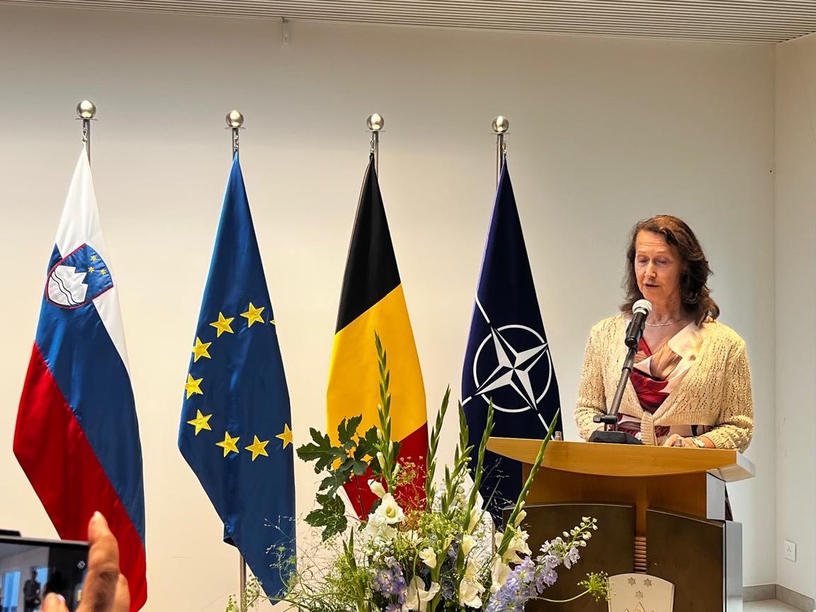AgronBajrami's tweet photo. These past days I had the bittersweet pleasure of attending two warm farewell receptions — first for #Hungary’s Ambassador Tamás Iván Kovács, and then for #Slovenia’s Ambassador Barbara Šušnik.
In diplomacy one meets many outstanding professionals. With Tamás and Barbara, I was fortunate to encounter something far rarer: true friends.
Their dedication, insight, and unwavering professionalism have been exemplary. Yet it is their kindness, warmth, and genuine friendship that I will cherish most.
I am deeply thankful for the trust, the laughter, and the shared moments that made our work feel lighter and more meaningful.
To both of you: thank you for making my journey as #Kosova’s Ambassador in Brussels richer and brighter. I wish you every success, fulfillment, and joy in the next chapter of your lives and careers.
Diplomacy brought us together — friendship will keep us connected.
With gratitude and warmest regards,
🇽🇰 🤝 🇭🇺 🇸🇮