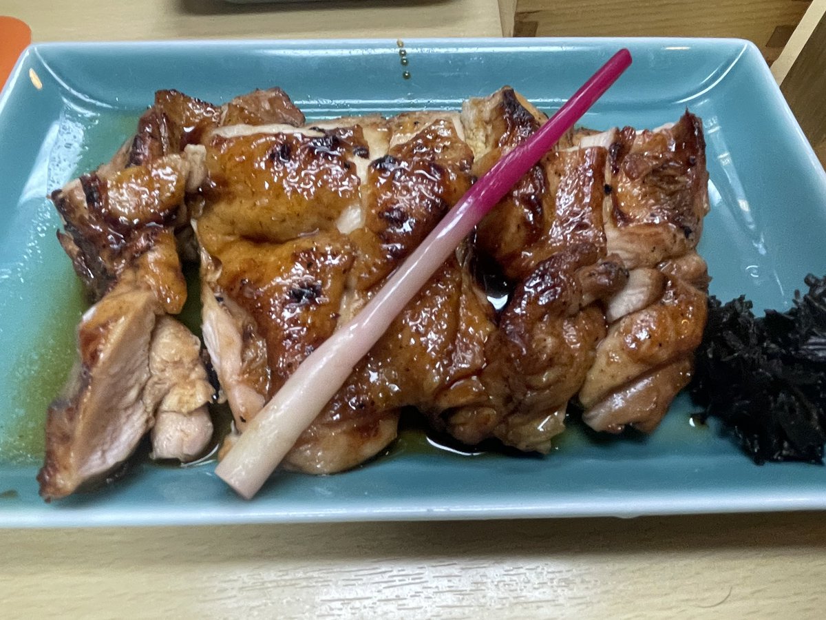 funaba4_aniki's tweet photo. 駿河屋､､､もう食べられないのか､､､
今は大変だと思うけど､必ず又食べたい､復活下さい‼️頑張れ駿河屋‼️
#駿河屋
#成田山新勝寺 https://t.co/XCJ9wPWg8s