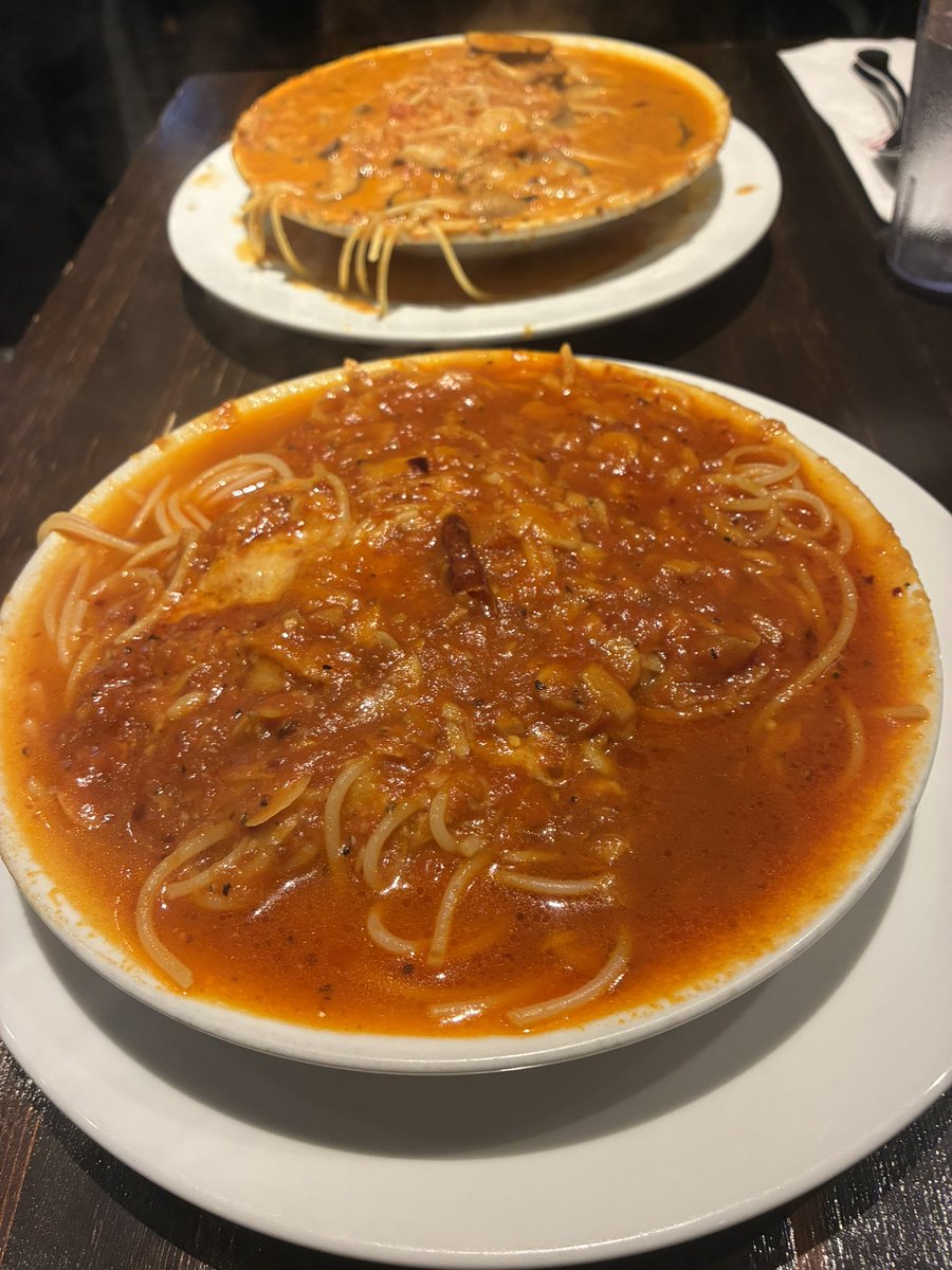 B1ue_cherry's tweet photo. おいしい！おいしい！
すんごいにんにく！おいしい！ https://t.co/hY1CfqJSbN