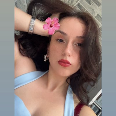 Kbraleri5's tweet photo. #YeniProfilResmi https://t.co/FWRfZQyRUn