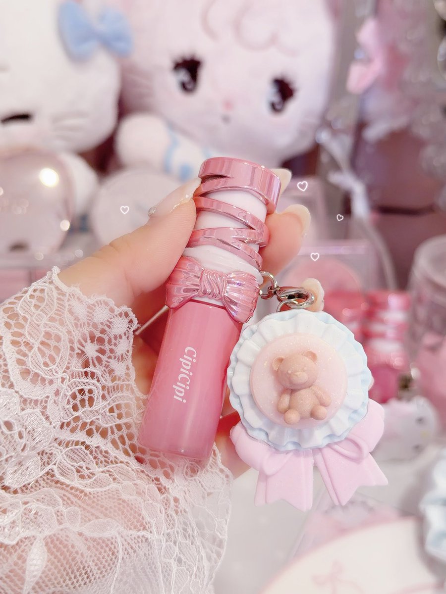 ♡┈┈┈┈┈┈┈┈┈┈┈┈┈┈♡ ガチャ特典のオリジナルステッカー